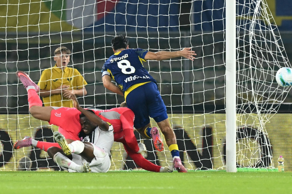 Juventus Reach Serie A Summit After 1-1 Draw at Verona