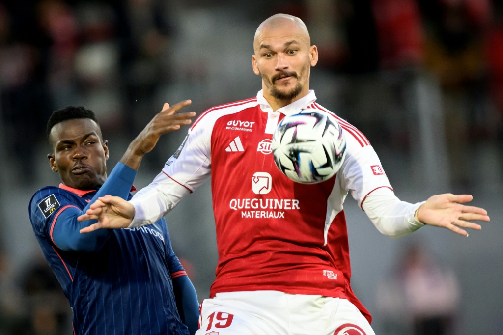 Ligue 1: Défaite sévère de Nice à Brest avant la réception de la Roma