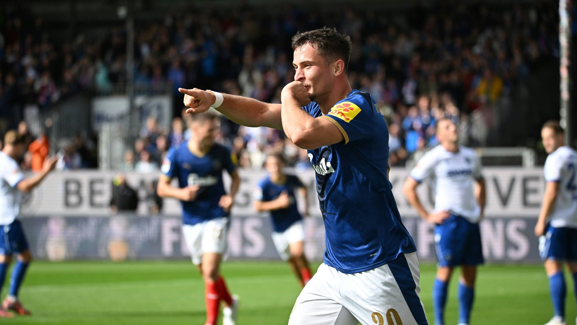 Holstein Kiel verursacht Karlsruhes erste Saisonniederlage