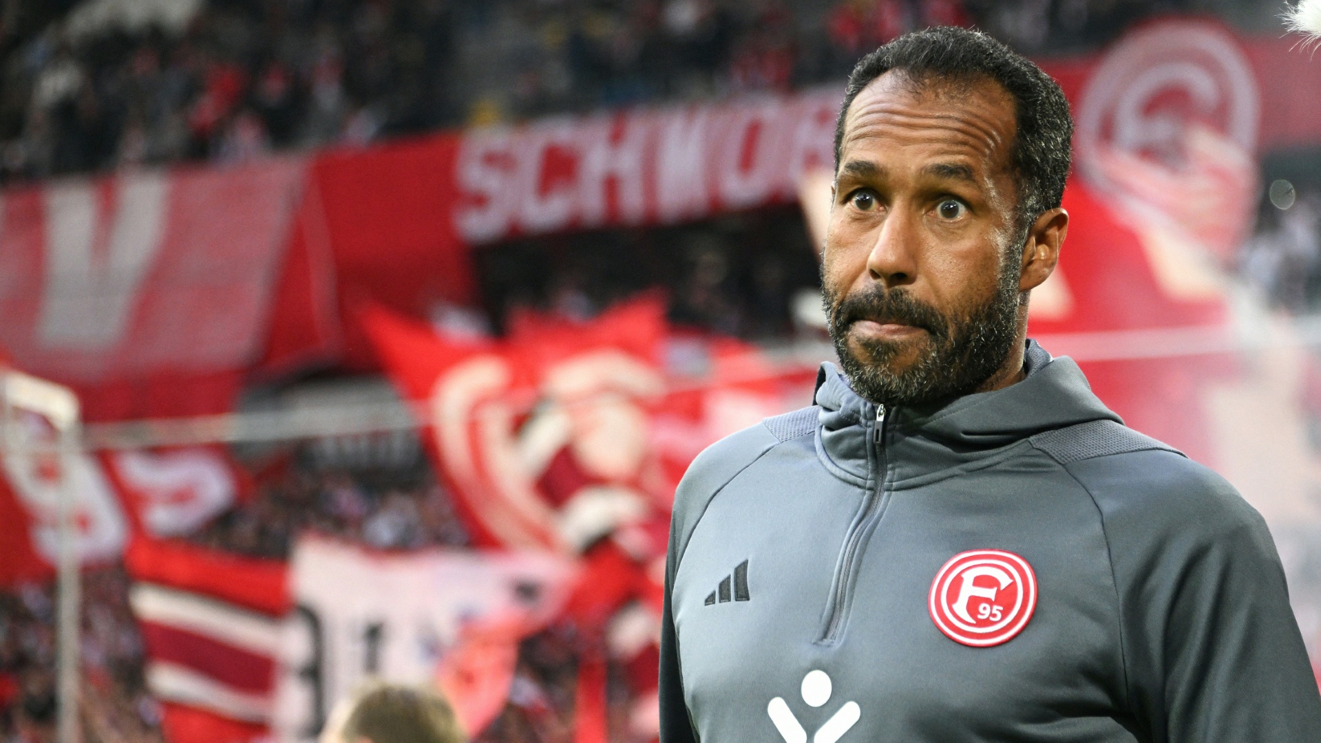 Düsseldorf Allofs bleibt von Thioune überzeugt