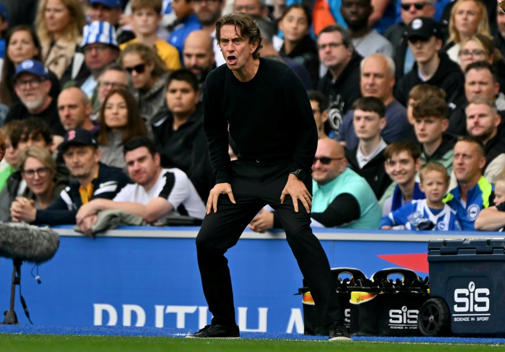 Frank niet onder de indruk van druk om trofeeën te winnen bij Tottenham