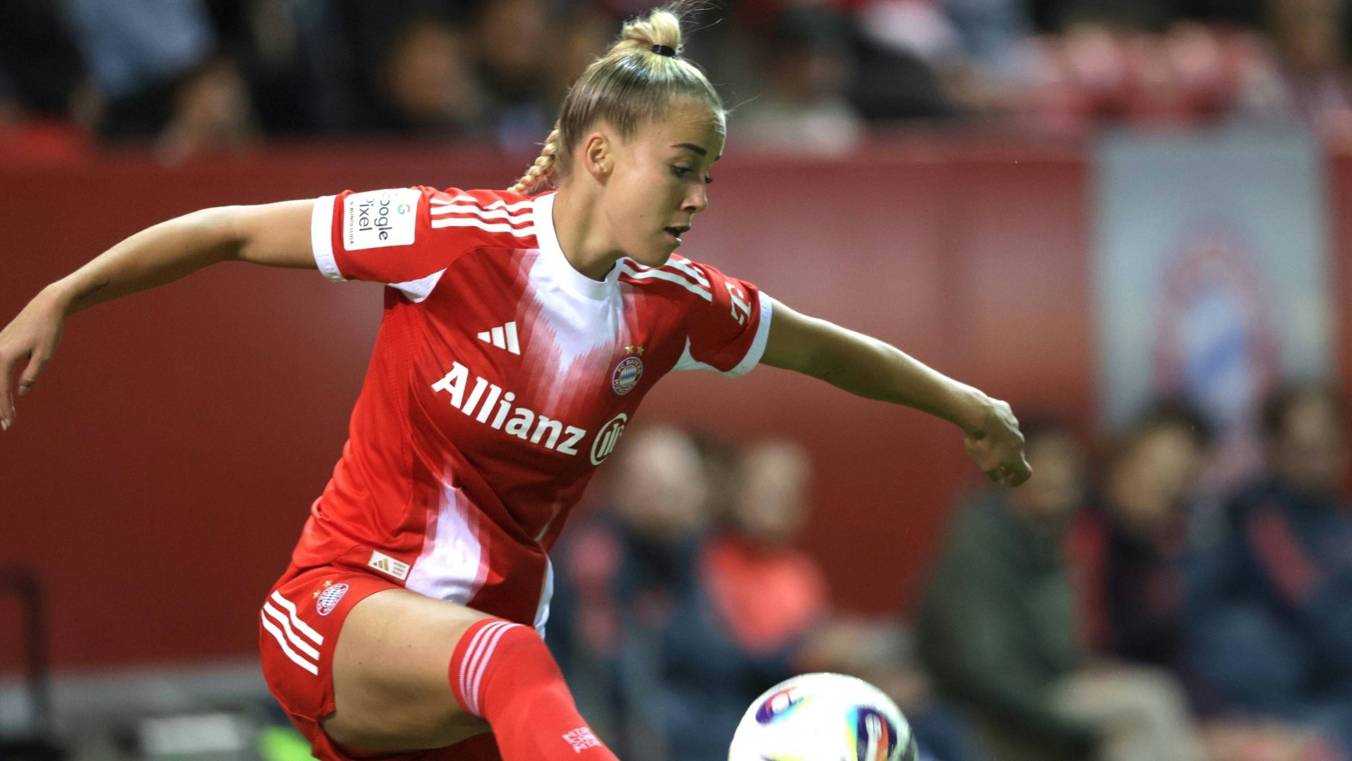 Gwinn-Comeback sorgt für Bayerns Rückkehr an die Spitze