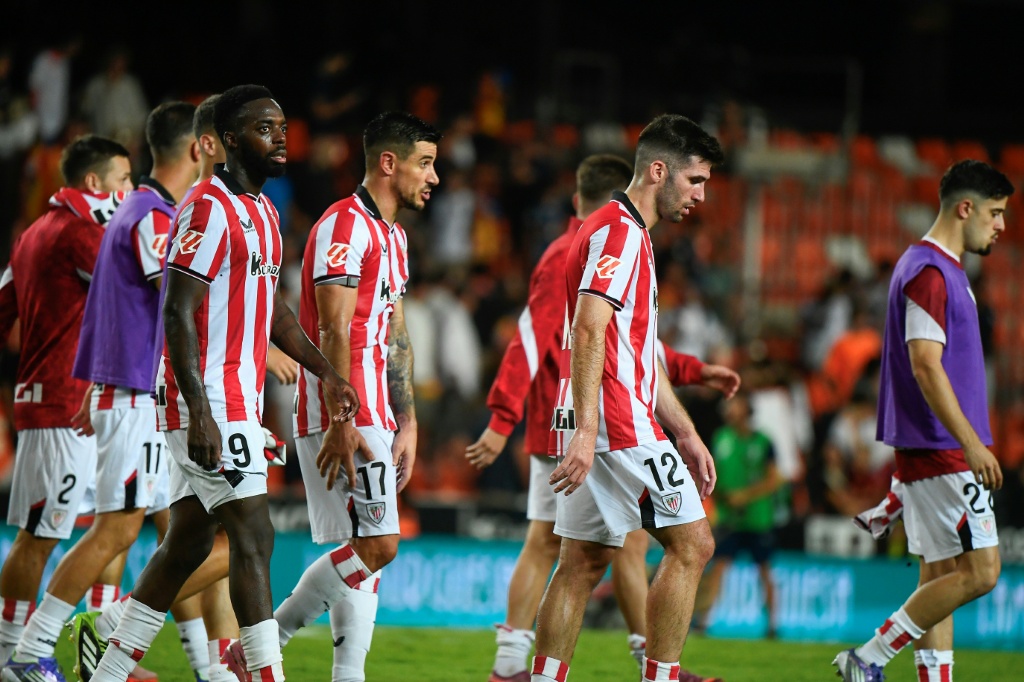 Gol de Jauregizar rescata al Athletic de otra derrota en San Mames