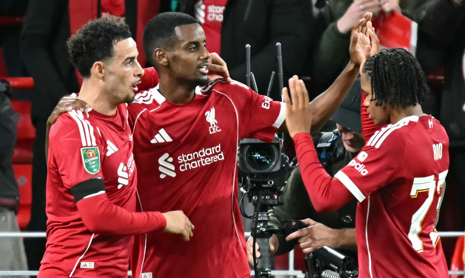 Ligapokal: Liverpool dank Ekitike im Achtelfinale