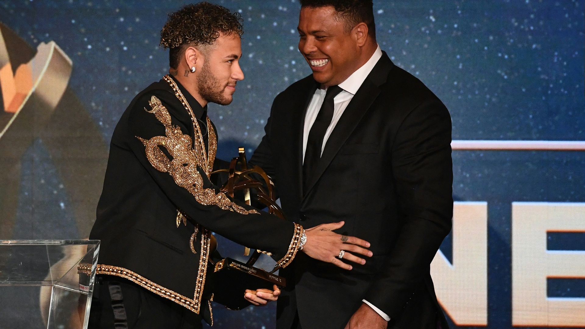 Ronaldo appelliert an Neymar-Rueckkehr: "Kein Ersatz da"