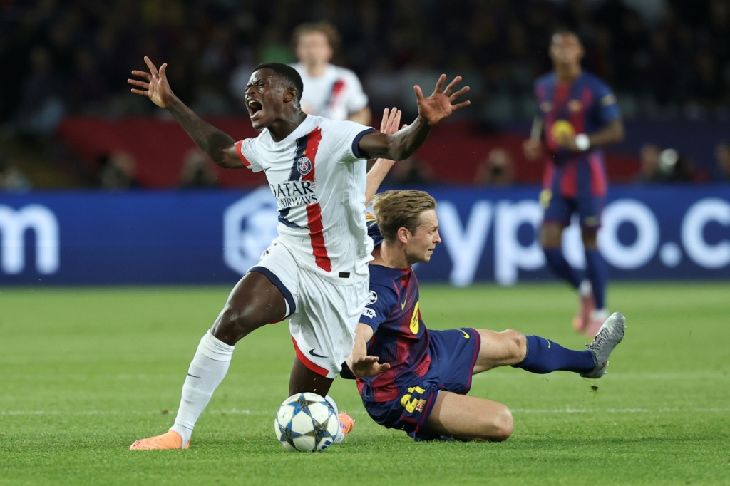 PSG remporte un succès crucial contre Barcelone en Ligue des champions