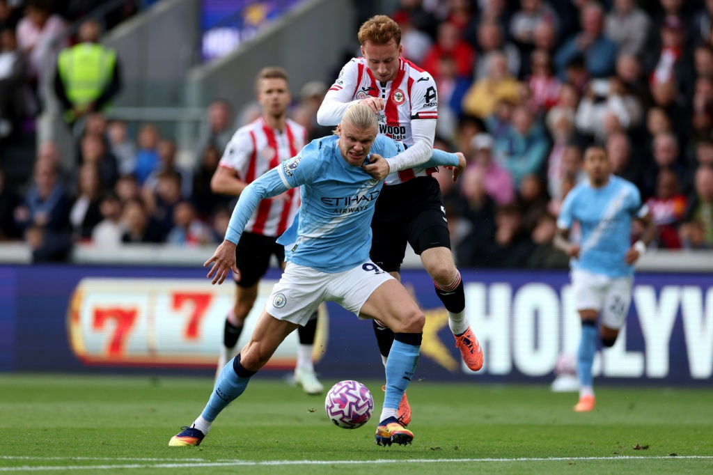 Football : « Devenir parent m'améliore encore », déclare Haaland