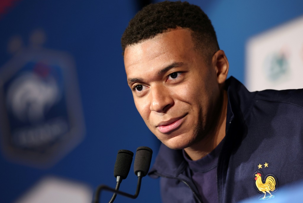 Équipe de France : « Je me sens plus apaisé à Madrid » qu'à Paris, déclare Kylian Mbappé