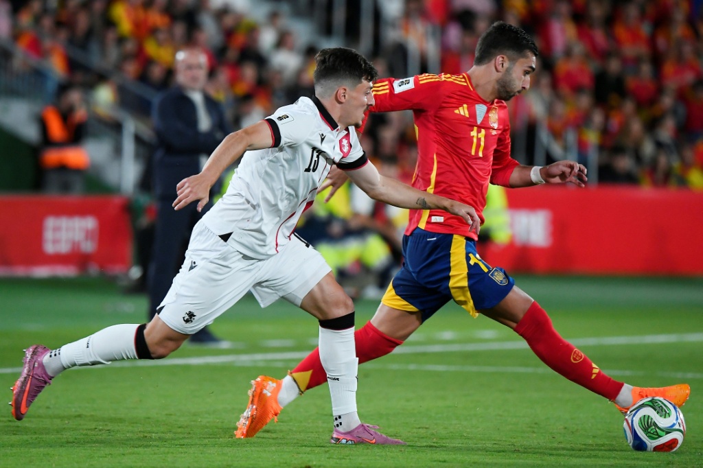 España excluye a Ferran Torres de la convocatoria por problemas musculares