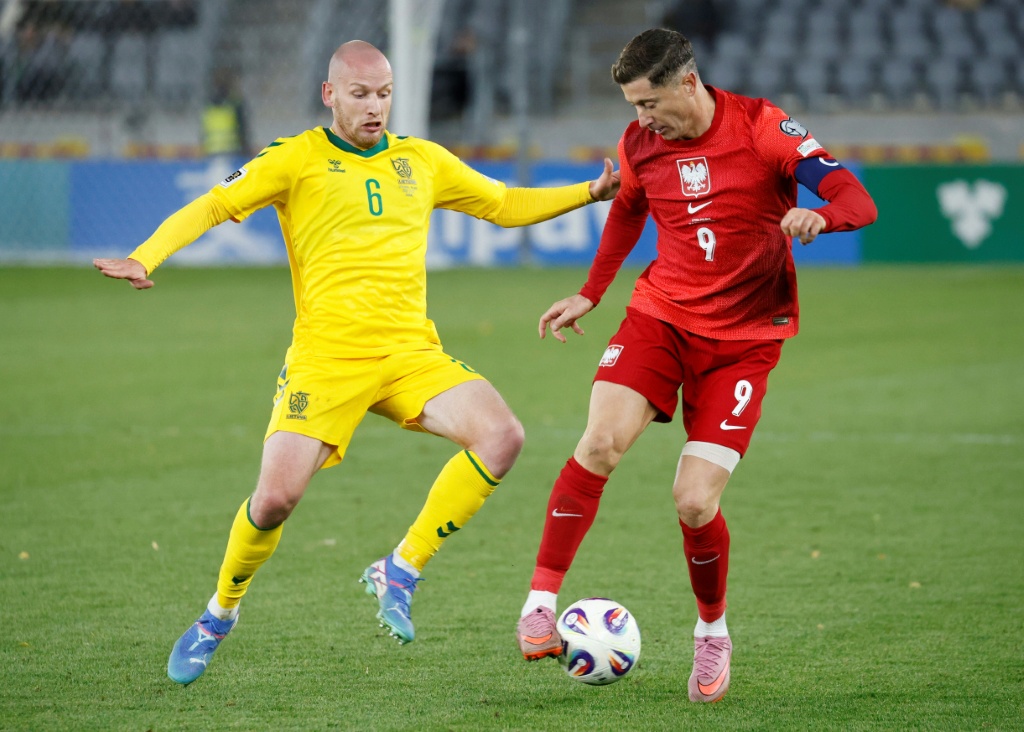 Lewandovski iz Barselone verovatno propušta Klasiko zbog povrede zadnje lože