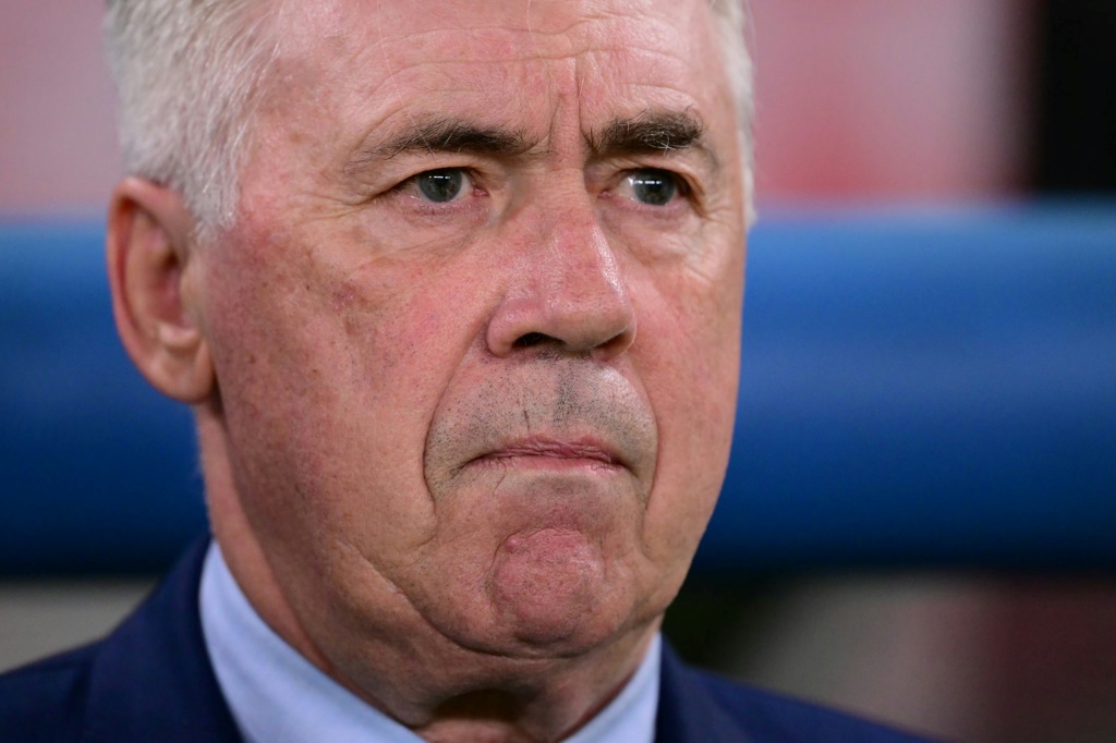 Brasil sofre reviravolta e perde pela primeira vez contra o Japão (2-3) num amigável