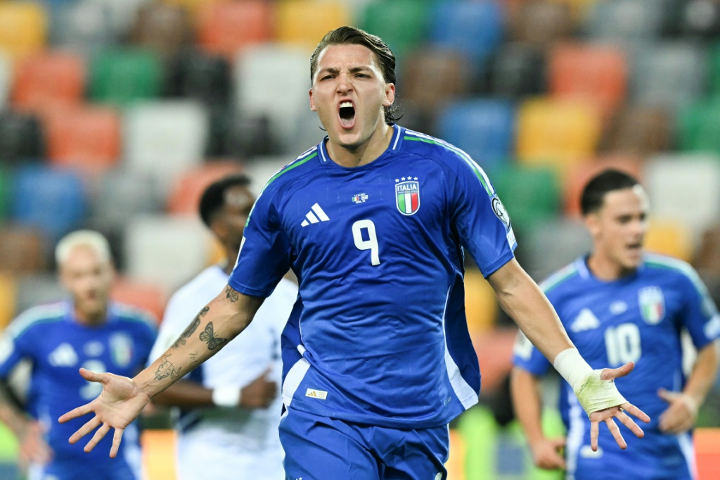 Coupe du Monde 2026: l'Italie vainc Israël 3-0 et se qualifie pour les play-offs