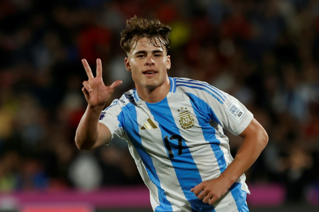 Argentina derrota Colômbia e defronta Marrocos na final do Mundial Sub-20