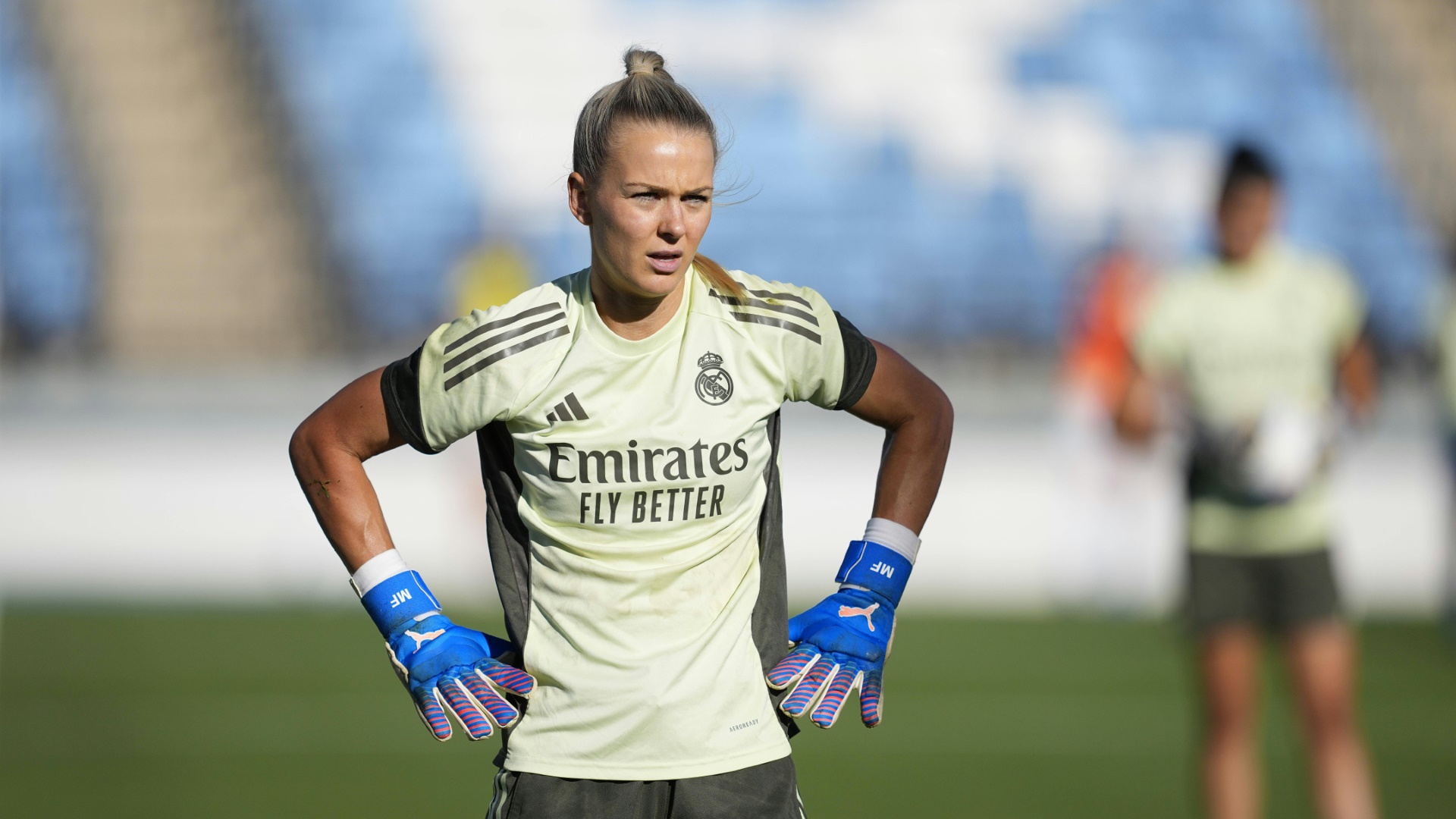 Champions League: Verletzung zwingt Frohms zum Wechsel