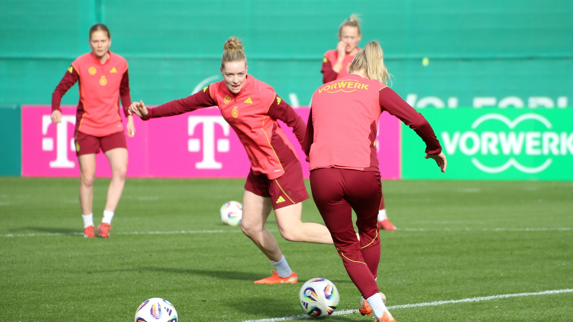 DFB Frauen Alara ersetzt Linder