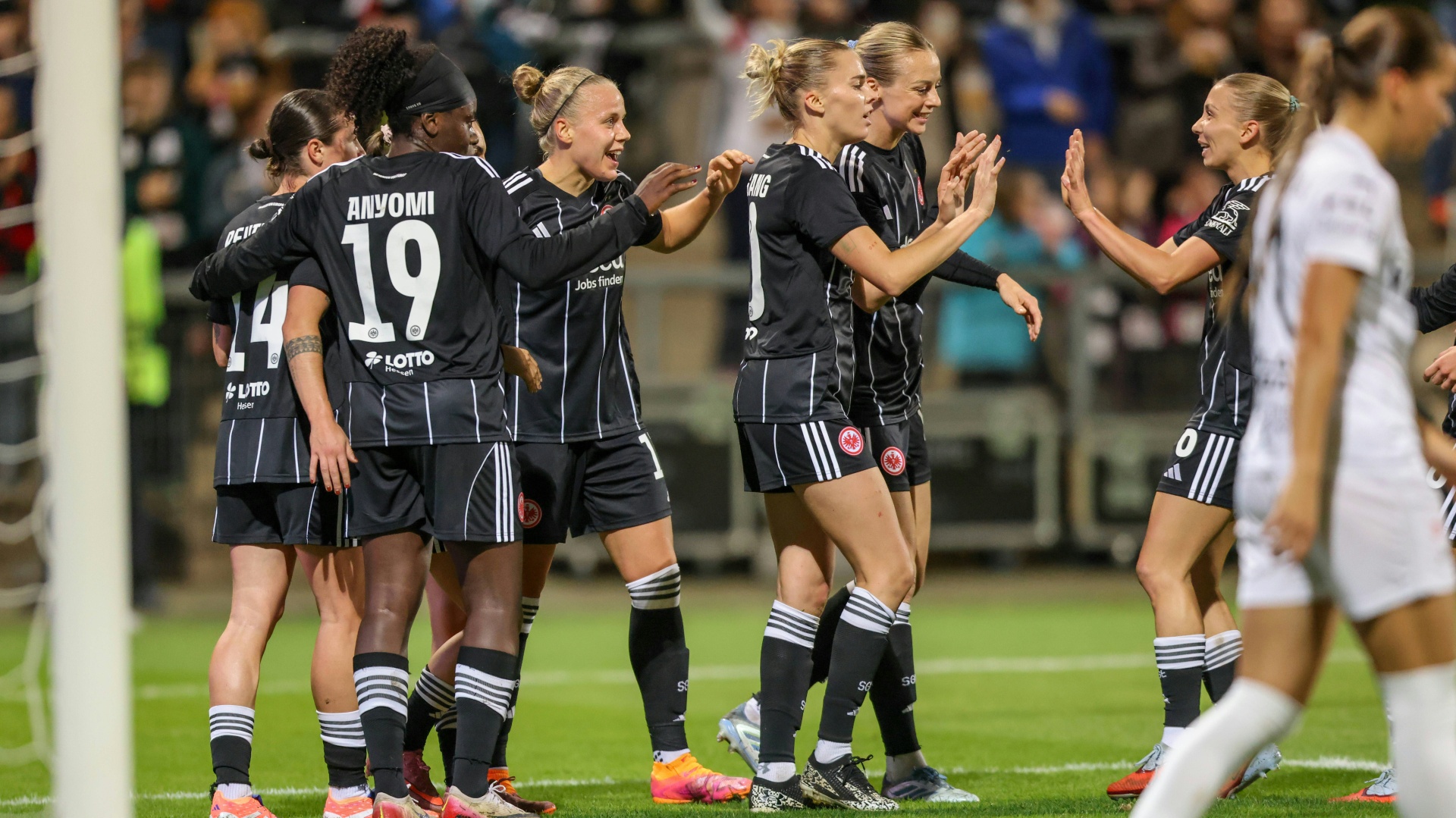 Europa-Cup: Eintracht Frankfurt lotst Achtelfinale gegen PSV Eindhoven