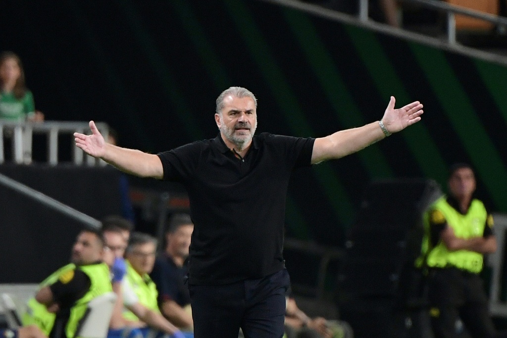 Postecoglou nieugięty pomimo kryzysu Forest