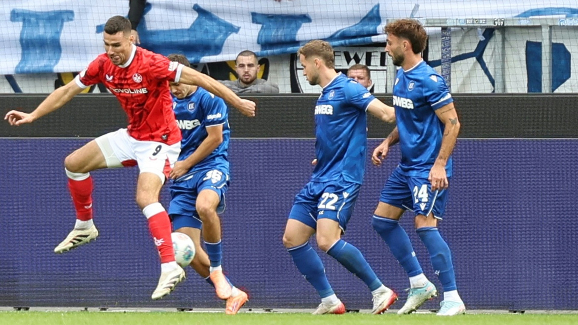 Ritter erzielt entscheidendes Tor: Kaiserslautern sichert sich Platz in der Spitze