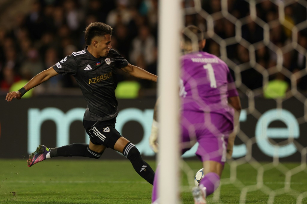 Kevin Medina y Camilo Durán dos colombianos en el sorprendente equipo de la Champions