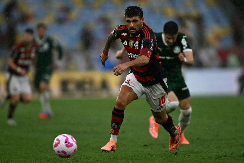 El "Maravilla" Martínez surge como obstáculo entre Flamengo y la final de Copa Libertadores