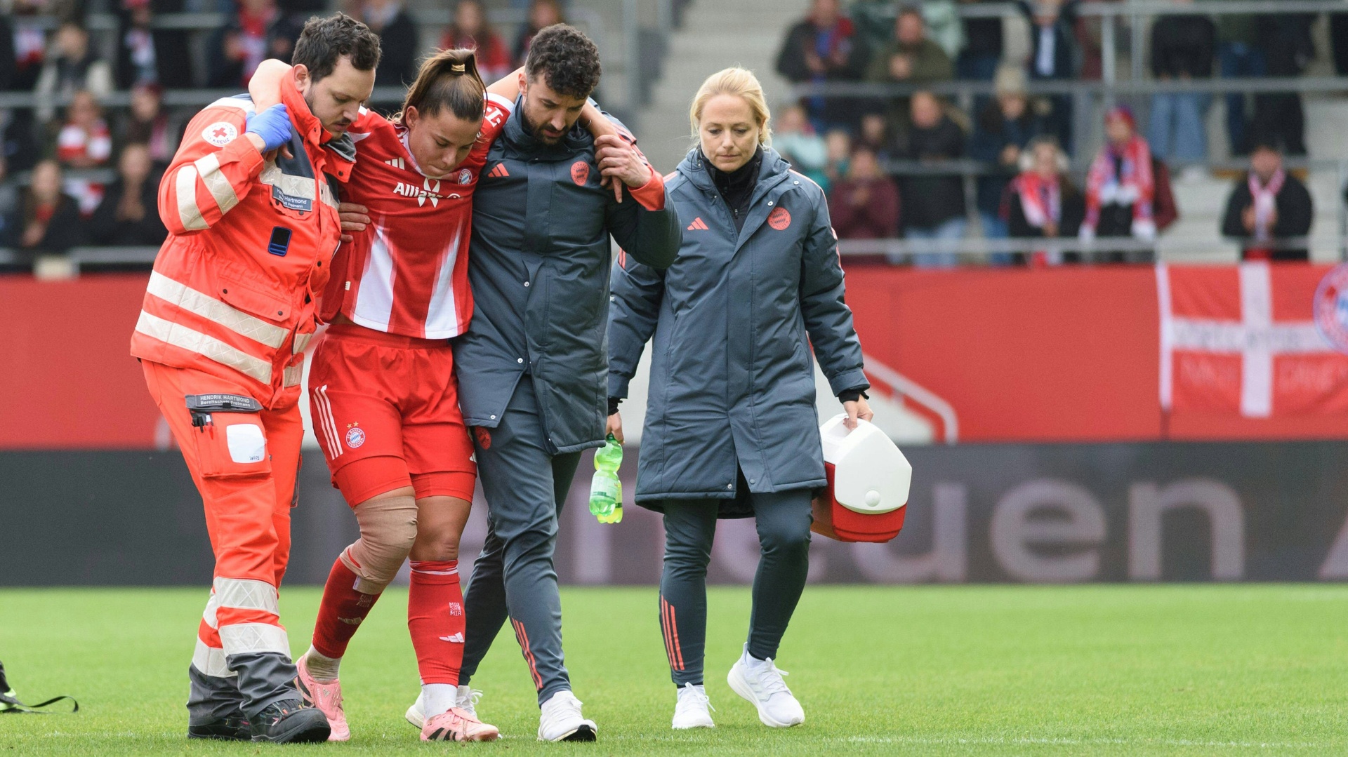 Kreuzbandrisse im Fußball: Frauen mit höherem Risiko