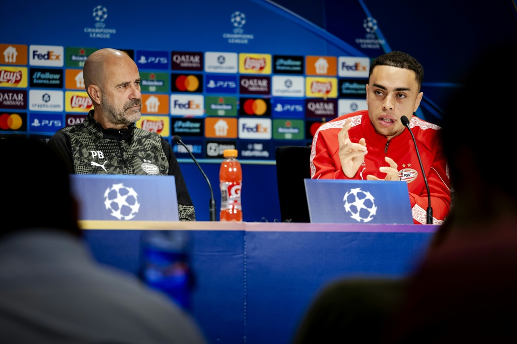 La policia holandesa arresta a 230 ultras del Napoli justo antes de un duelo en Eindhoven