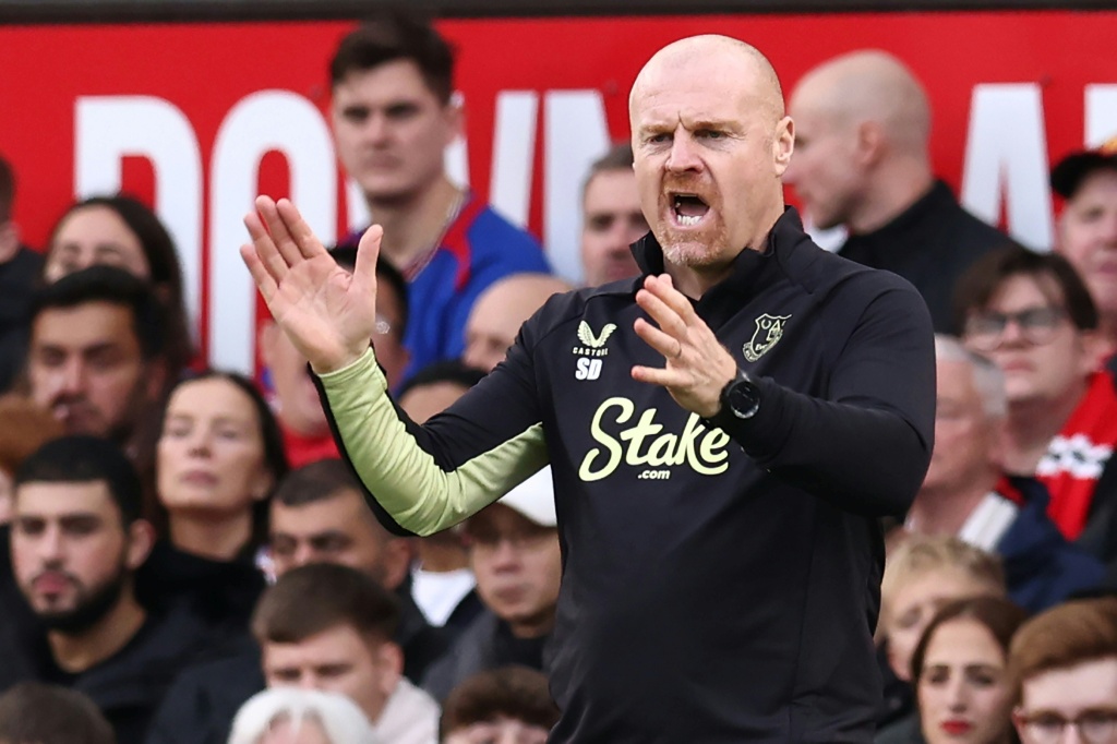 Nottingham Forest nomeia Sean Dyche como novo treinador