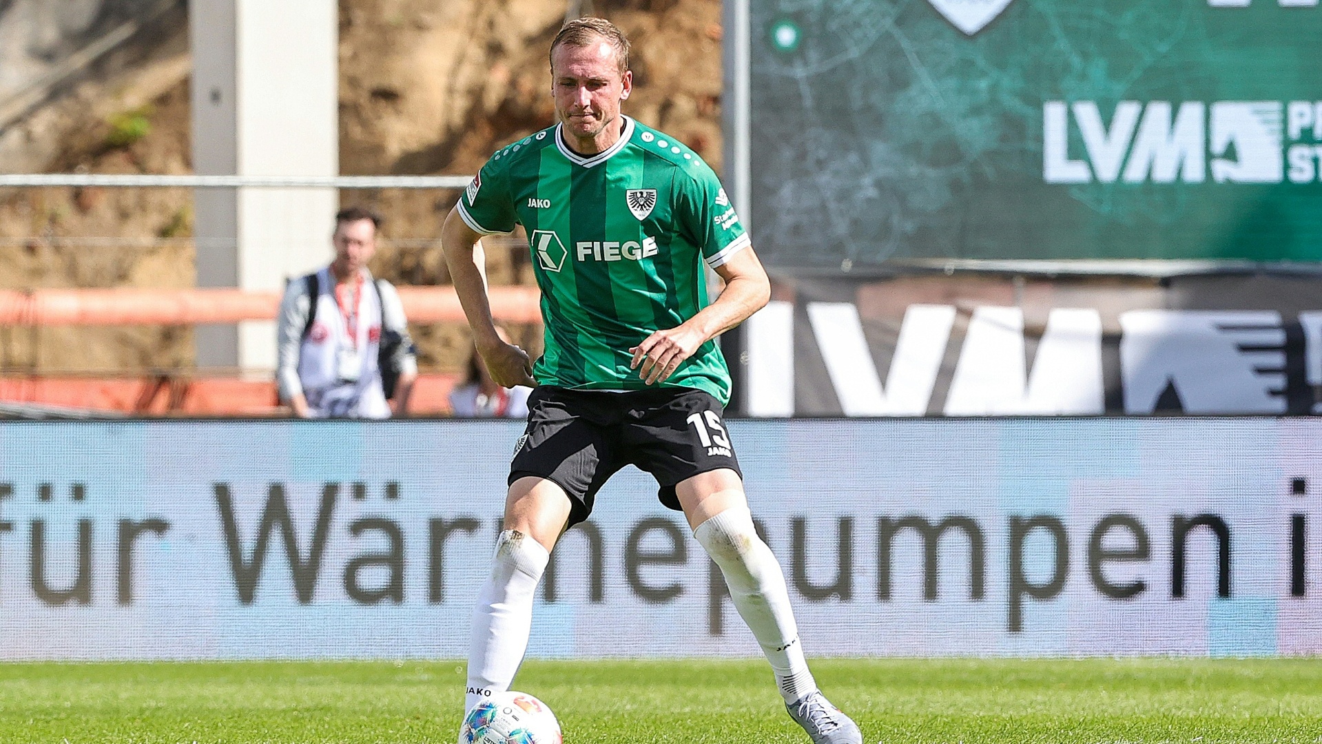 Simon Scherder erleidet dritten Kreuzbandriss bei Preußen Münster