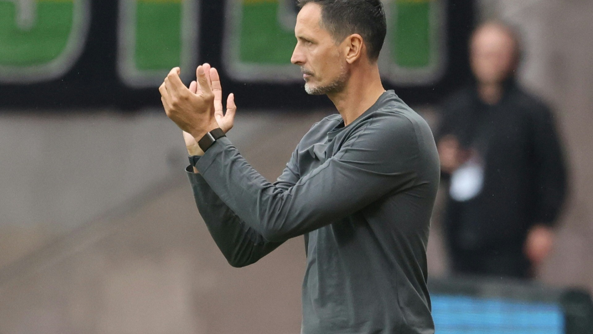 "Mentale Stärkung notwendig": Toppmöller als Psychologe gefordert