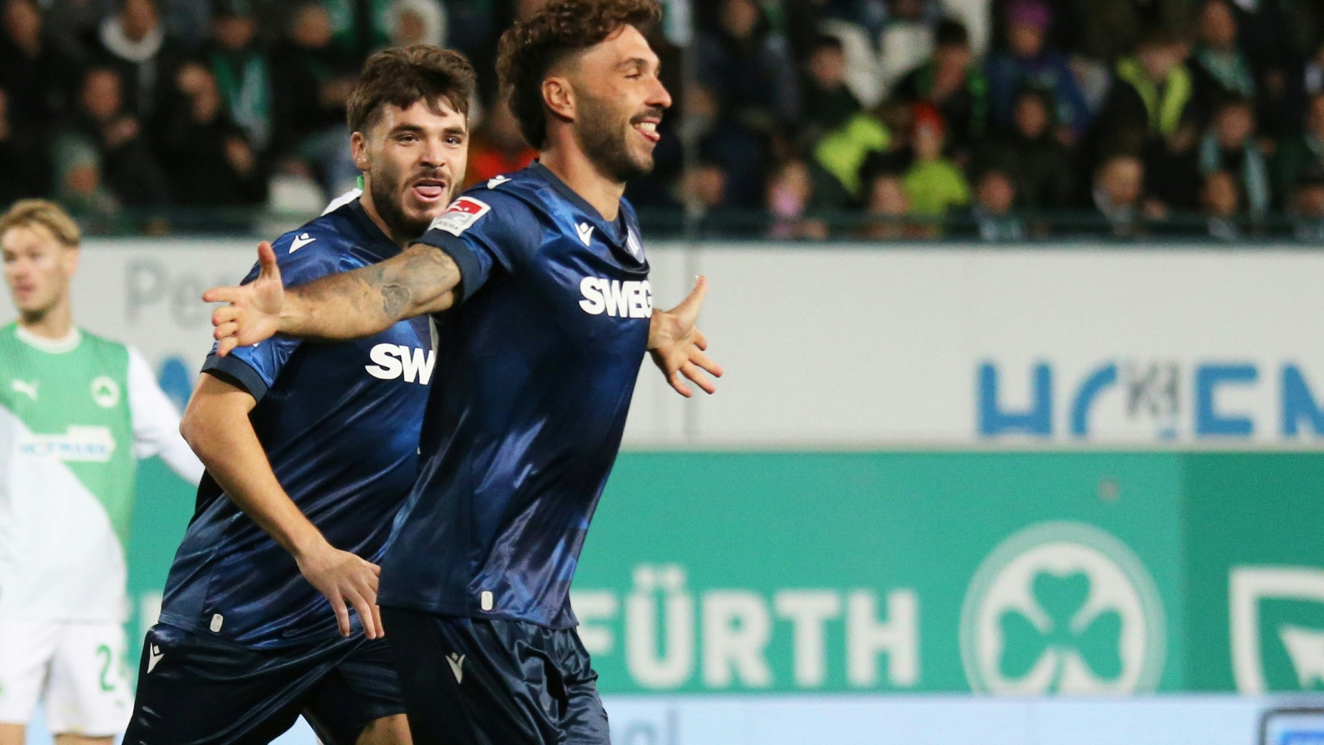 Zum Geburtstag: Schleusener steuert KSC zum ersten Triumph auswärts