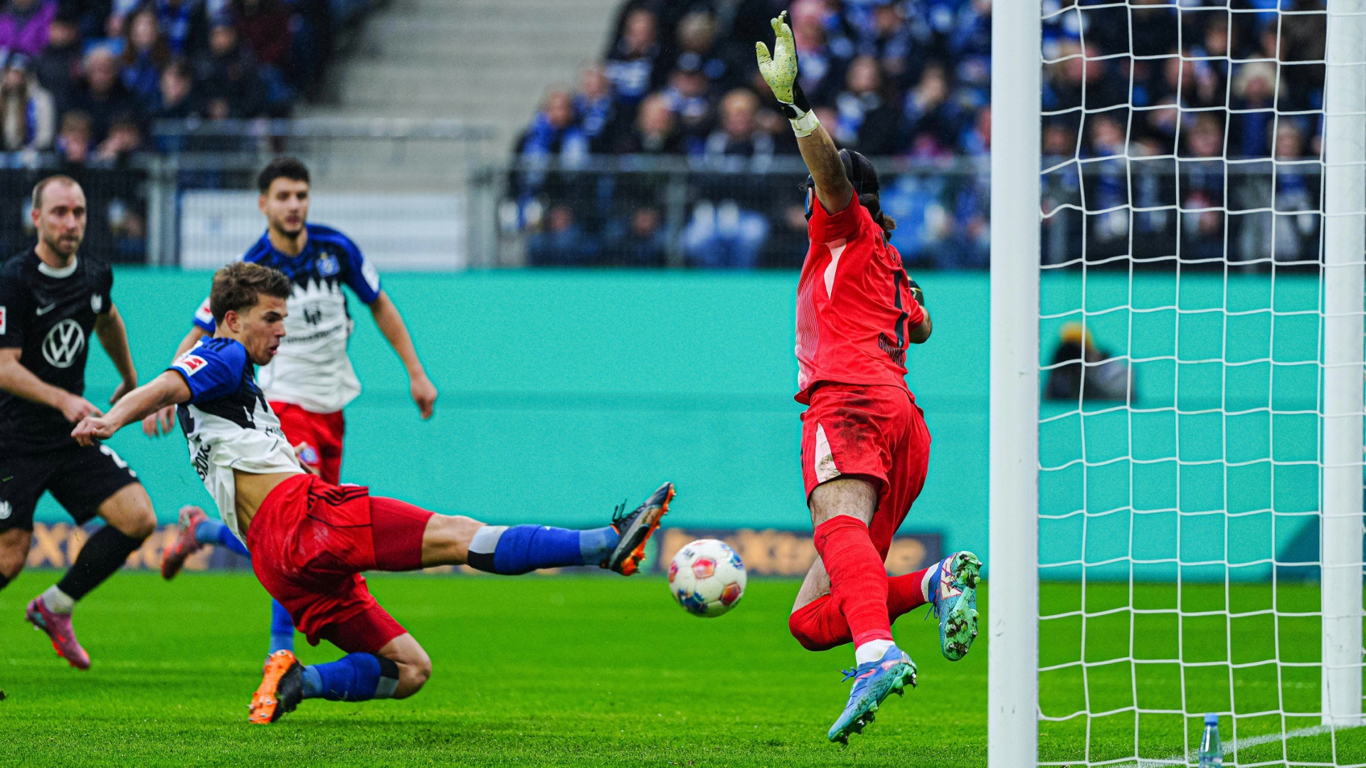 Aluminium Unglück HSV unterliegt den kriselnden Wolfsburgern