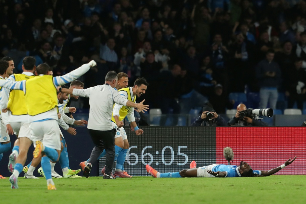 Italie: Naples domine l'Inter et reprend la tête de la Serie A
