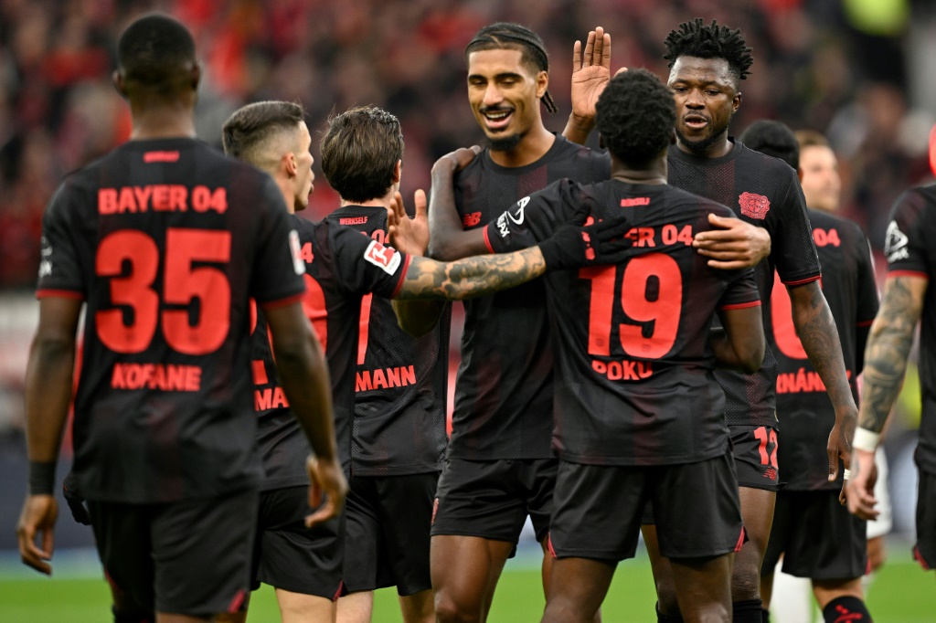 Leverkusen derrota Freiburg e conquista quarta vitoria consecutiva no campeonato alemāo
