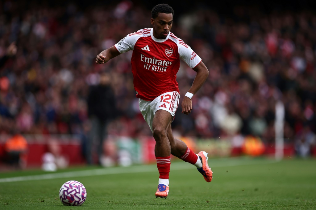 Timber cautions top of the table Arsenal to avoid overconfidence