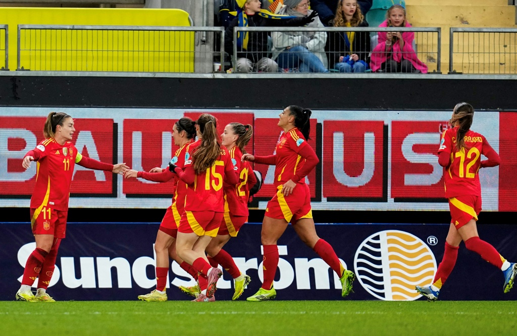 Alexia Putellas nets another goal to steer Spain into UEFA women's Nations League final