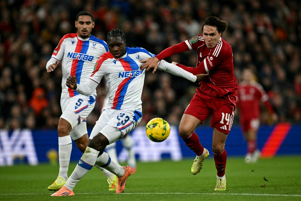 Krisis Liverpool Semakin Parah Usai Tersingkir dari Piala Liga Lawan Palace