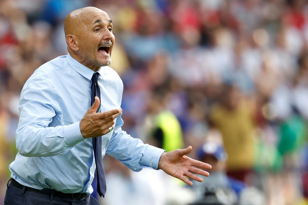 Spalletti resumes club coaching at Juventus post Italy setback