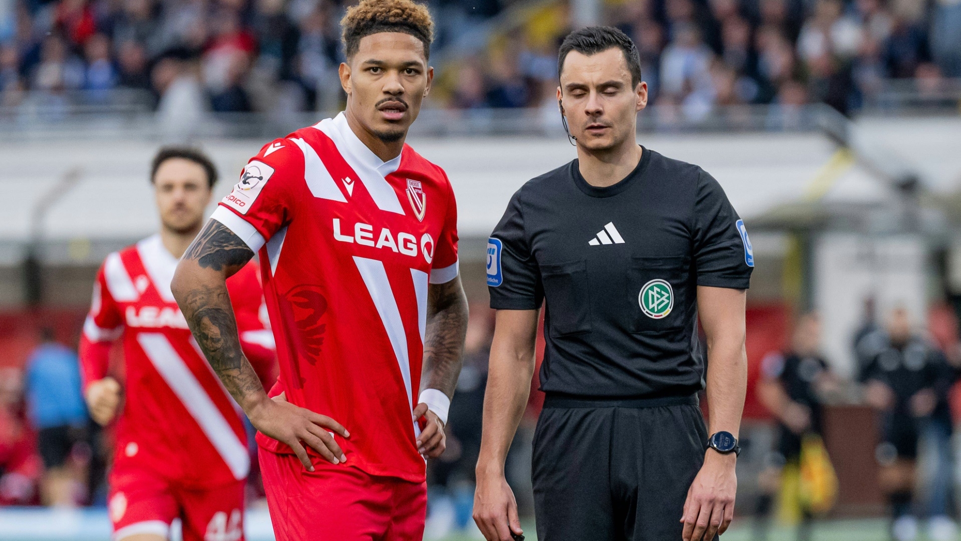 Rassistischer Vorfall führt zur Pause bei Drittligapartie