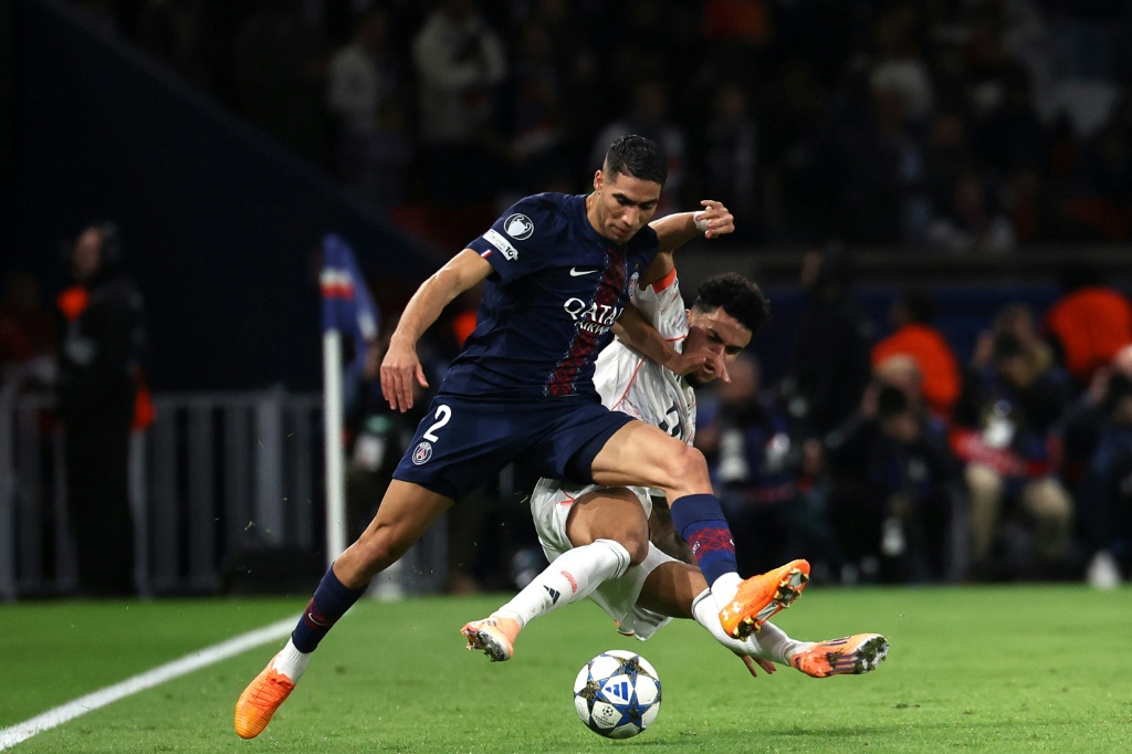 PSG in spanning over blessures van Dembélé en Hakimi