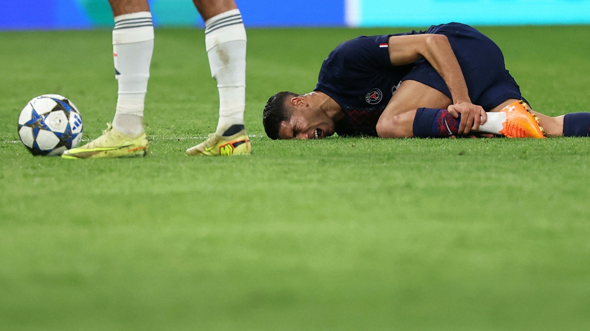 Noch keine Diagnose Kompany denkt an Hakimi und Musiala