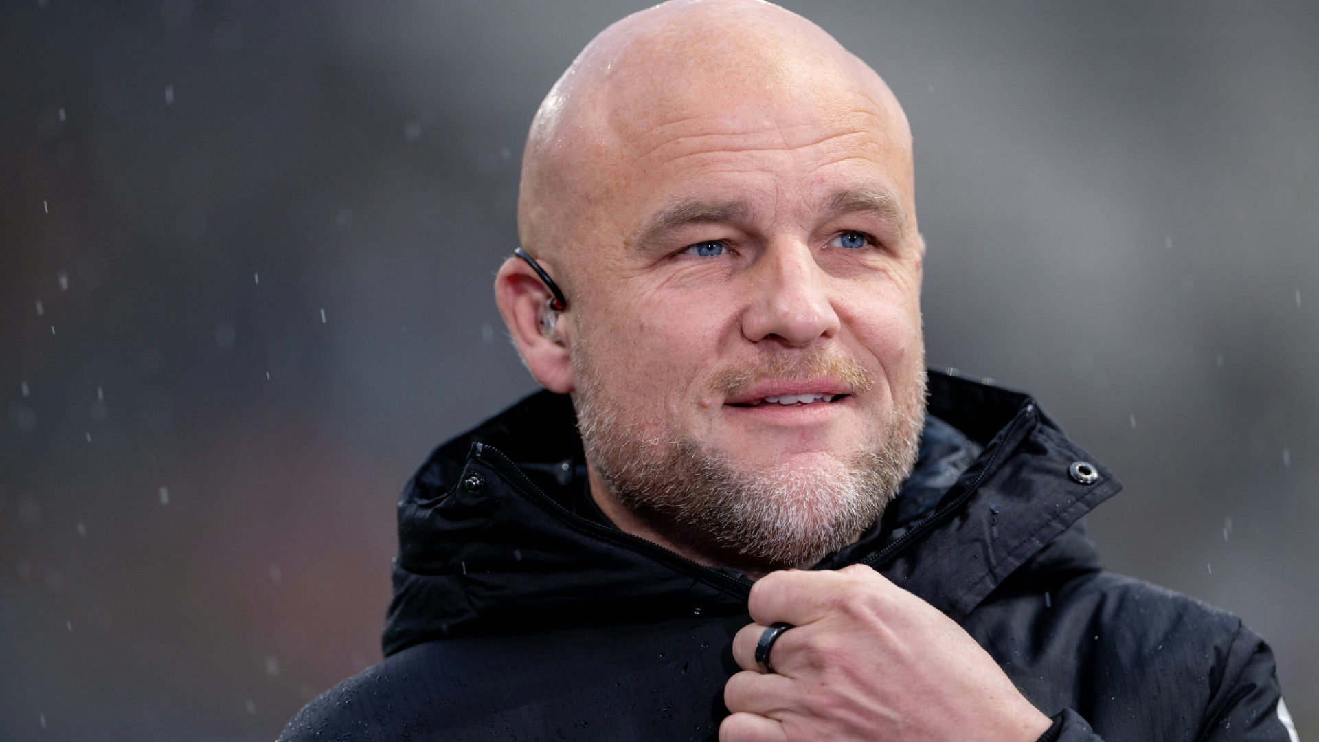 "Vollkommen überzeugt": Schröder fest auf Liga-Verbleib fixiert