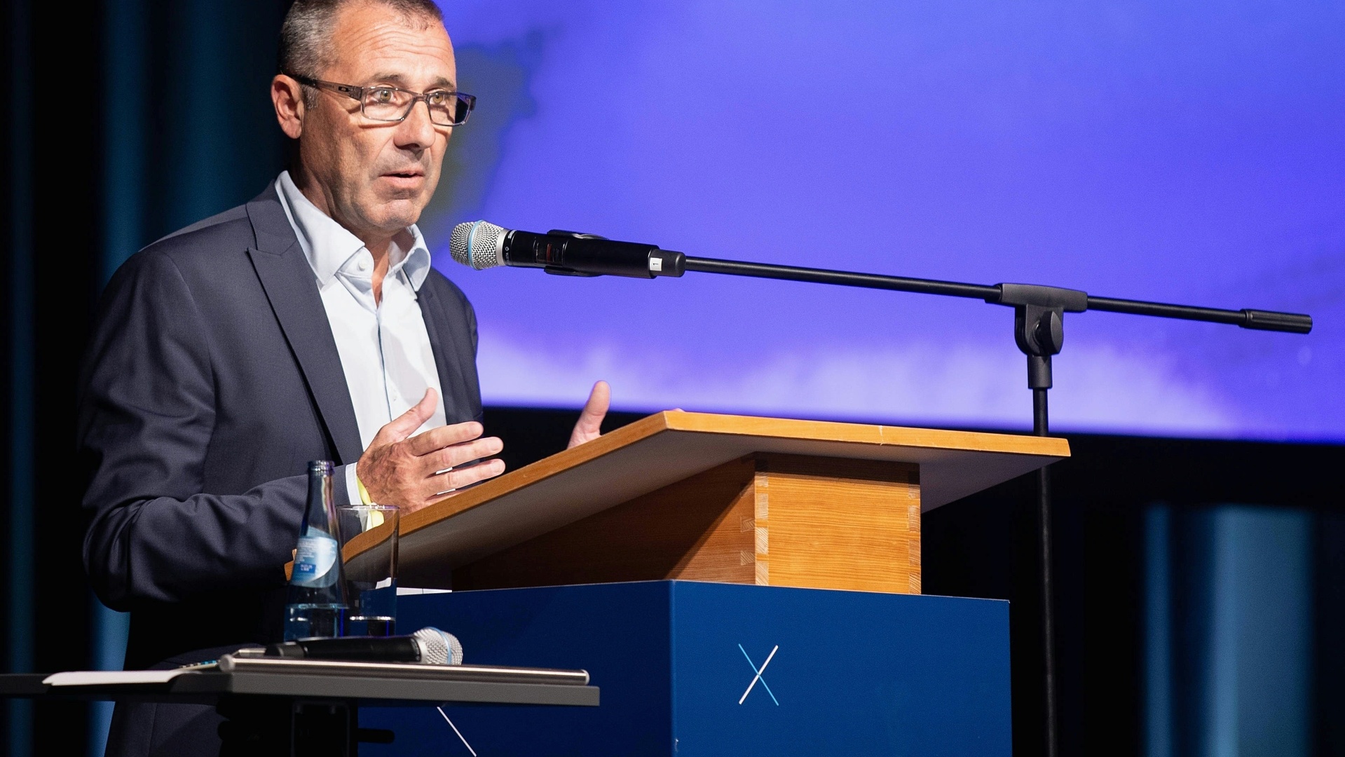 ALS-Krankheit: Hoffenheims Präsident Albrecht gibt Amt auf