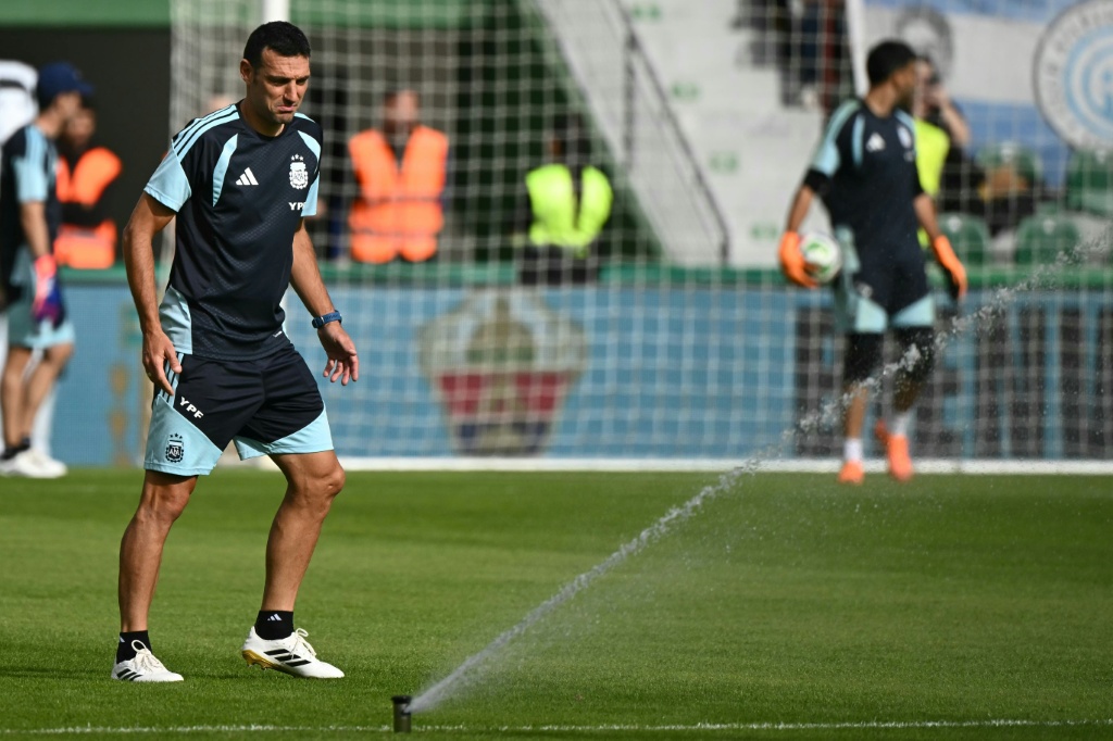 Scaloni garante que Messi jogará contra Angola