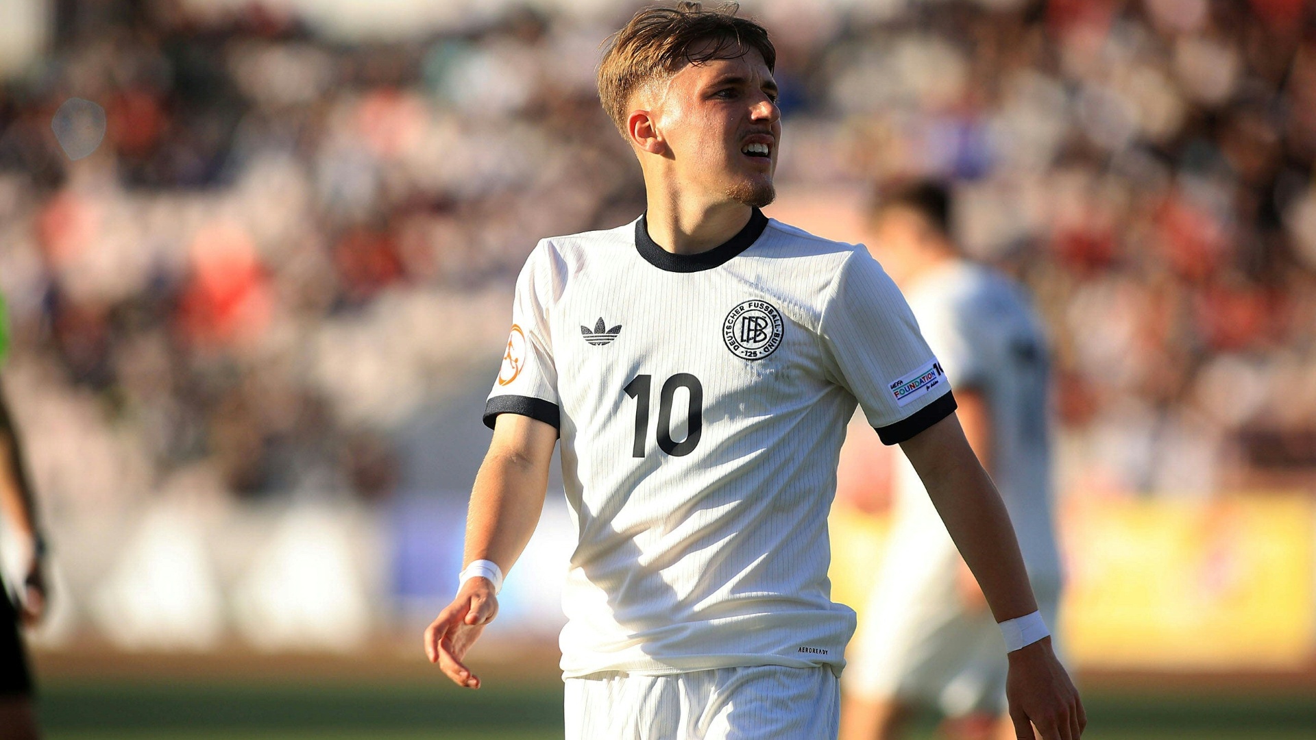 U21: Di Salvo voll des Lobes für Karl