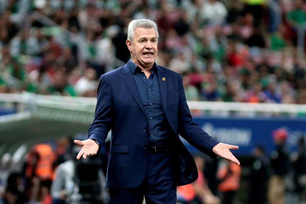 Javier Aguirre confía en que México supere su racha negativa frente a Uruguay