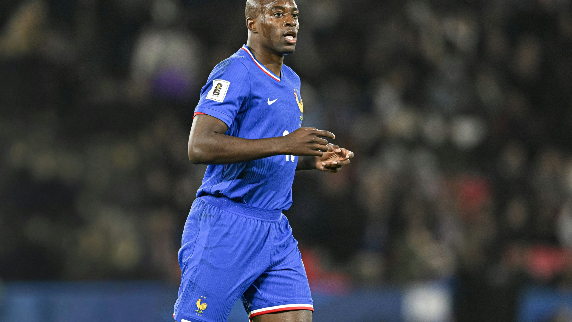 Elf Änderungen: Frankreich gewinnt klar Ukraine erobert Play off Platz