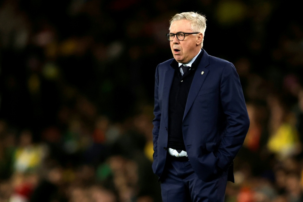 Ancelotti opta por Wesley en el lateral derecho como sorpresa en el equipo de Brasil frente a Túnez