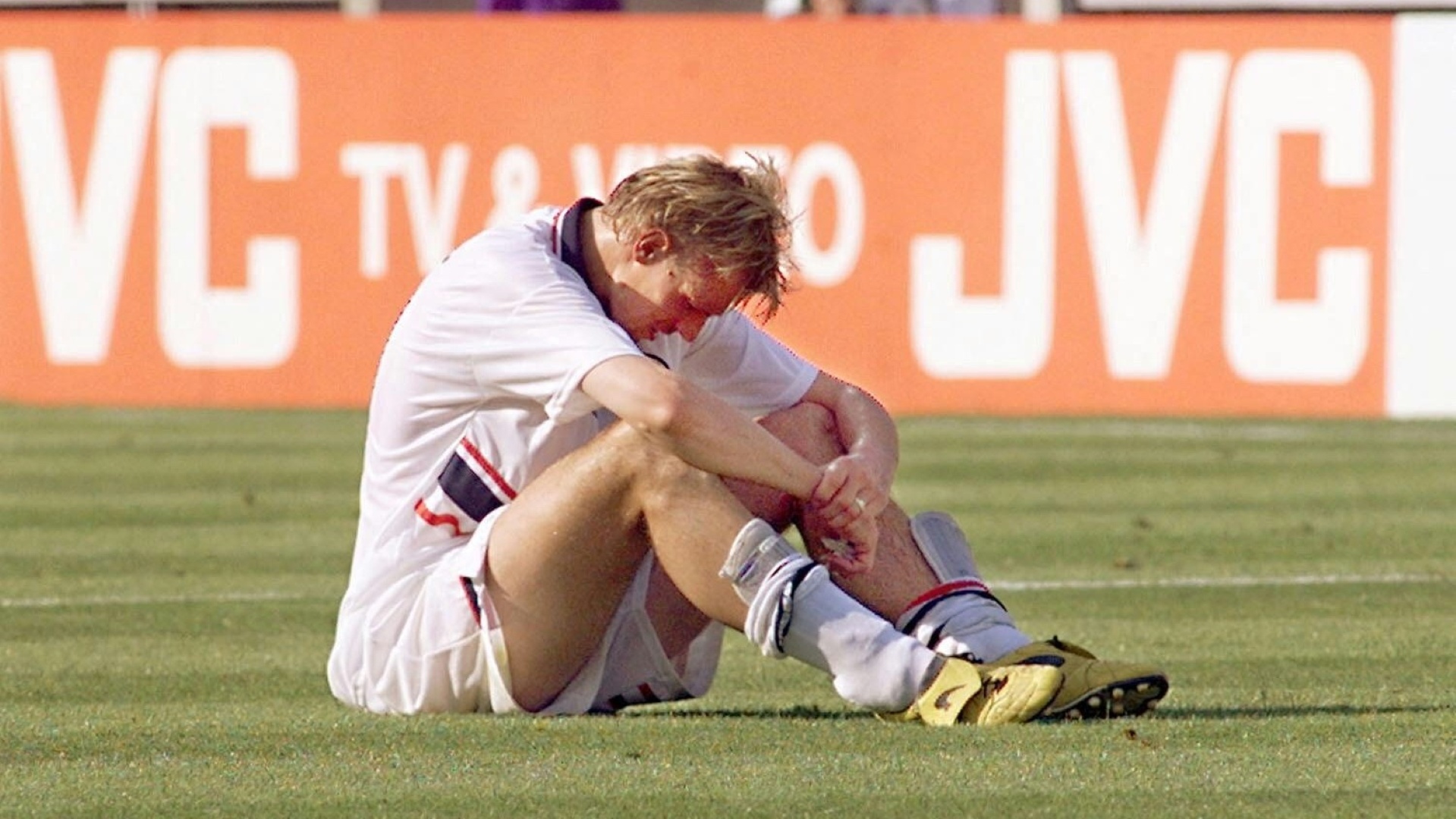 Ehemaliger Bundesliga Spieler Rekdal nach Krebs Operation krankgemeldet