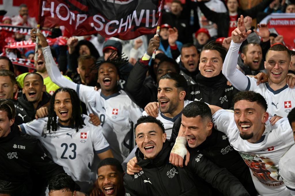 Suíça iguala Kosovo por 1-1 e assegura lugar no Mundial de 2026