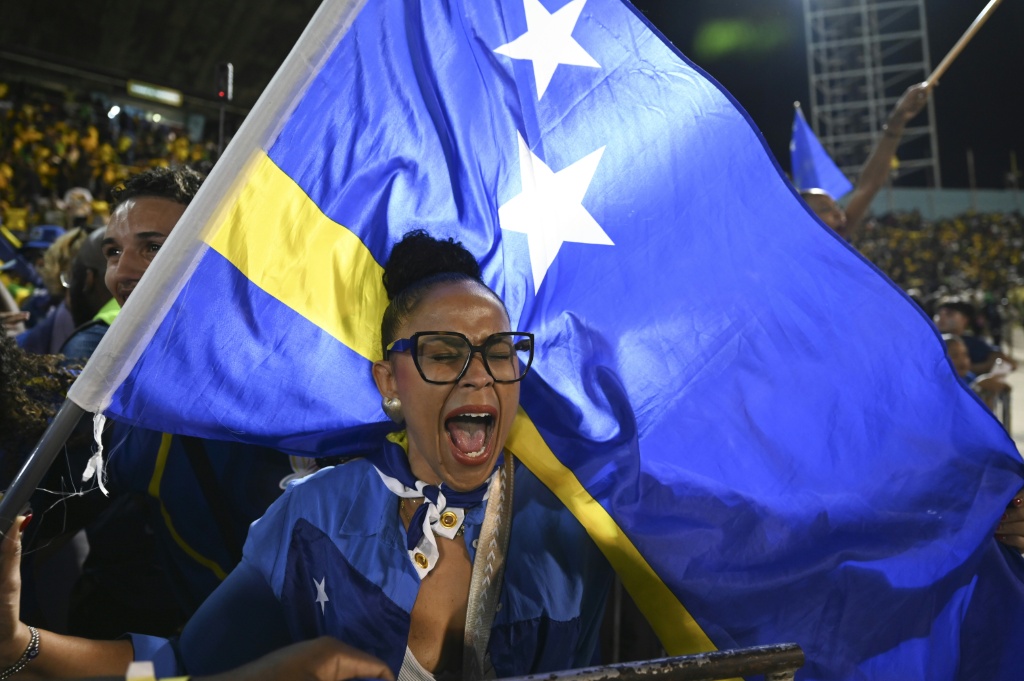 'Pequenos, mas com um grande coração!': adeptos de Curaçao celebram lugar inédito na Taça do Mundo